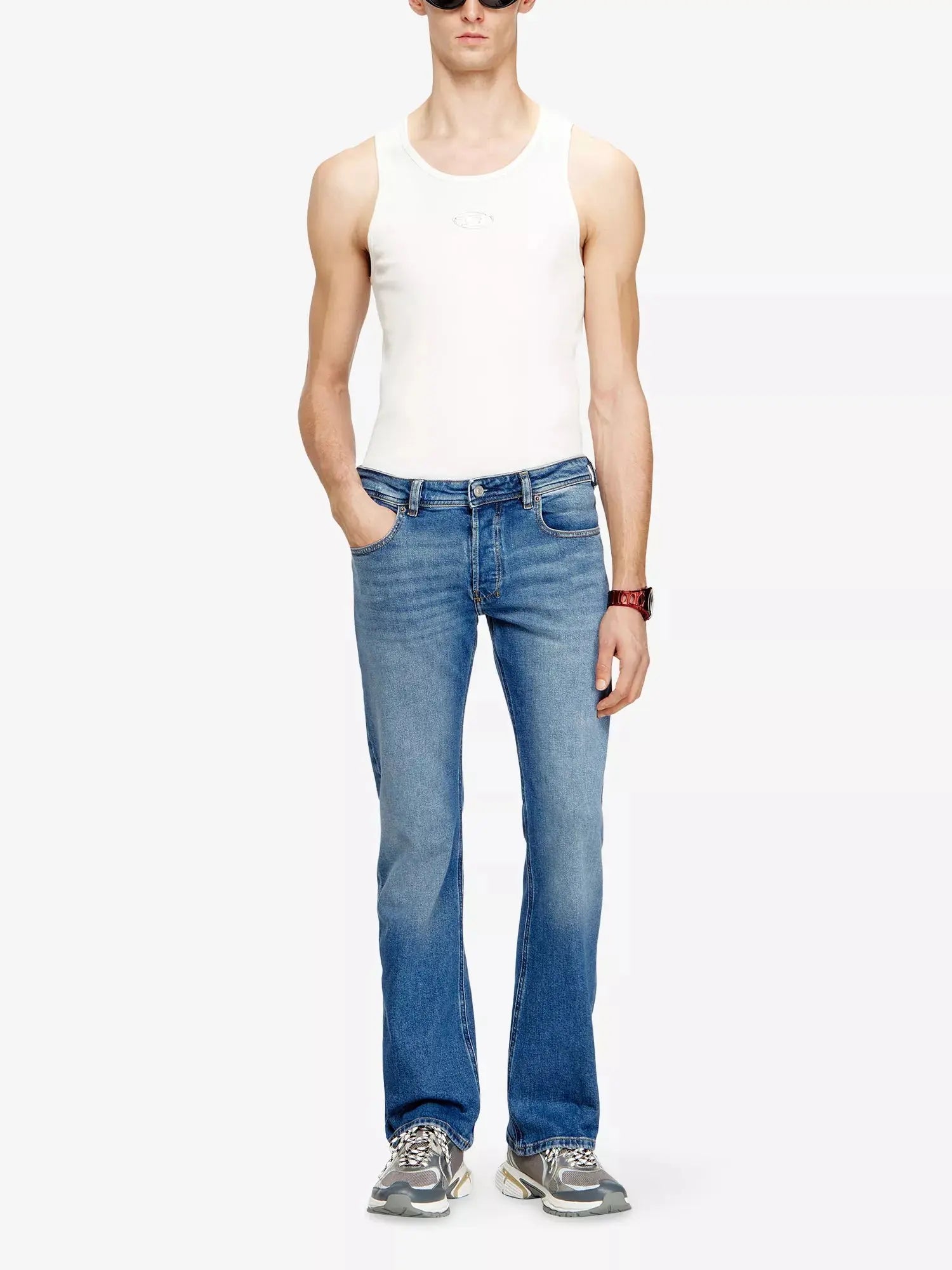 Diesel Men's 2007 Zatiny Oadbi Bootcut-Leg Denim Jeans Diesel